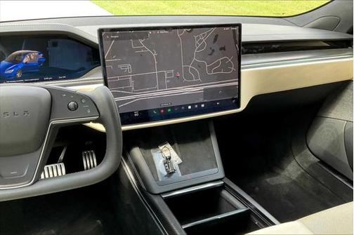 2021 Tesla Model S Plaid
