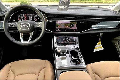 2025 Audi Q7 55 Premium Plus