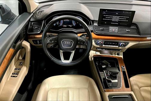 2021 Audi Q5 45 Premium Plus
