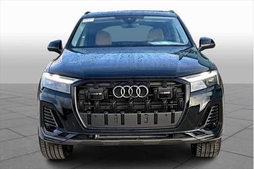 2025 Audi Q7 45 Premium Plus