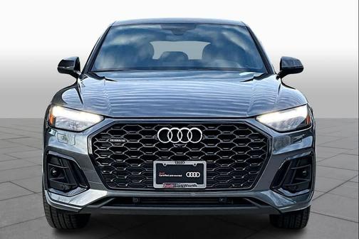 2022 Audi Q5 45 S line Prestige