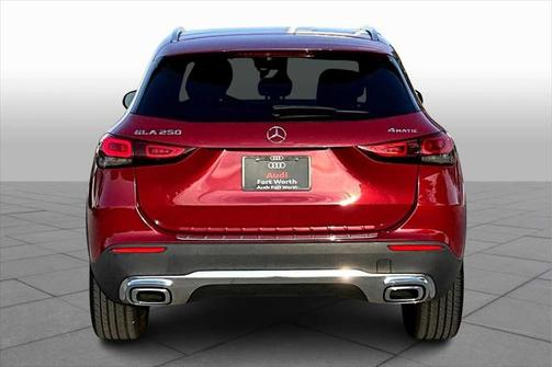 2021 Mercedes-Benz GLA 250 Base 4MATIC