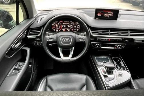 2019 Audi Q7 55 Prestige