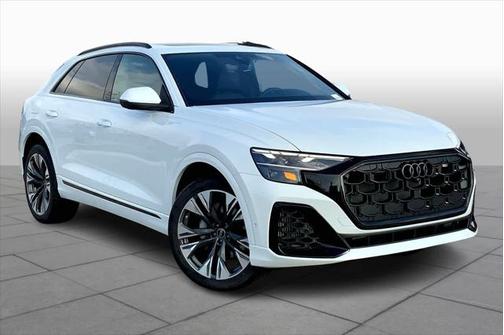 2025 Audi Q8 55 Premium Plus