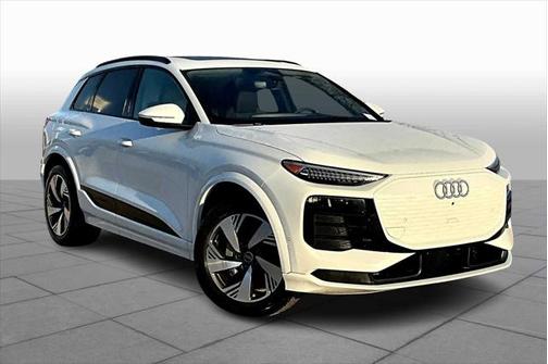 2025 Audi Q6 e-tron Premium Plus quattro