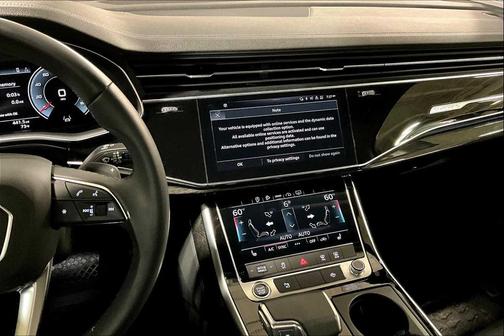 2023 Audi Q7 55 Premium Plus