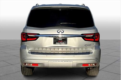 2021 INFINITI QX80 Luxe
