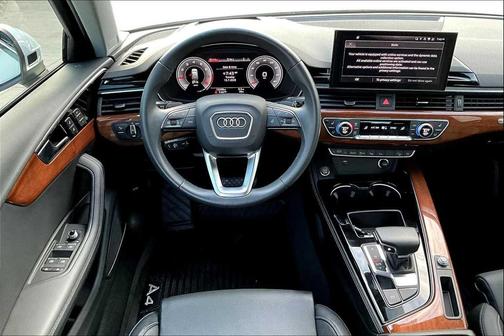 2023 Audi A4 allroad Prestige 45 TFSI quattro S tronic