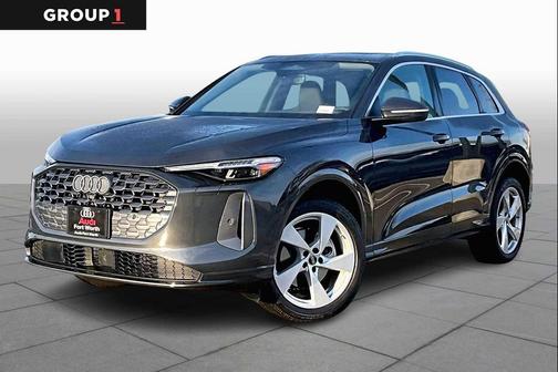 2025 Audi Q5 Premium Plus TFSI quattro S tronic