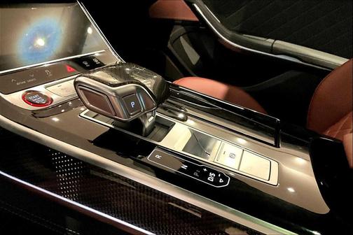 2025 Audi S8 4.0T
