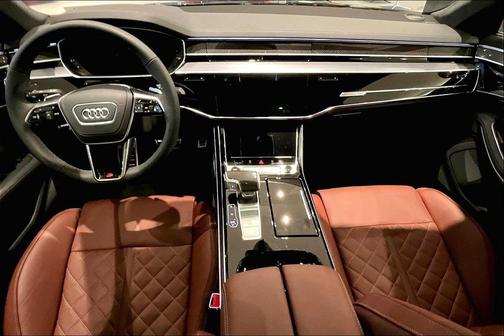 2025 Audi S8 4.0T