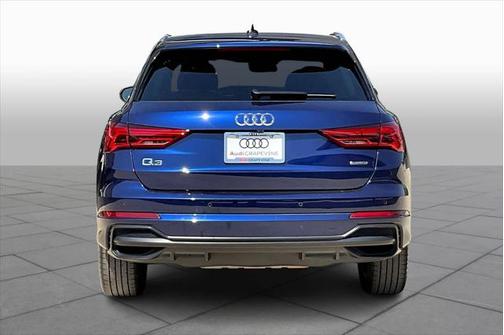 2021 Audi Q3 45 S line Premium