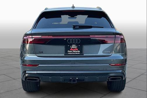 2025 Audi Q8 55 Premium Plus