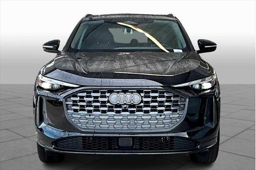 2025 Audi Q5 Premium