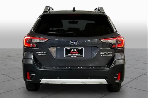 2022 Subaru Outback Touring XT