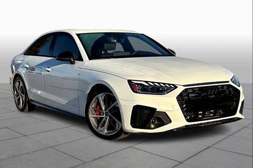 2023 Audi A4 45 S line Premium Plus