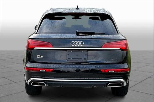 2024 Audi Q5 45 S line Premium