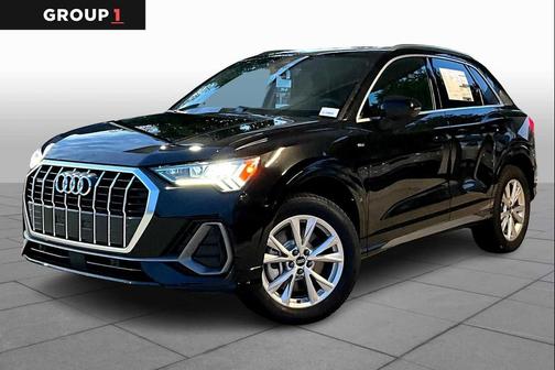 2025 Audi Q3 Premium 45 TFSI S line quattro Tiptronic