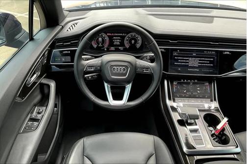 2024 Audi Q7 55 Premium Plus