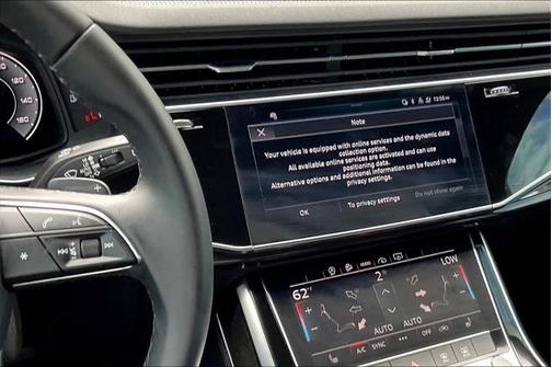 2024 Audi Q7 55 Premium Plus
