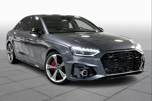 2024 Audi A4 45 S line Premium Plus