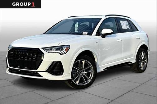 2025 Audi Q3 Premium 45 TFSI S line quattro Tiptronic