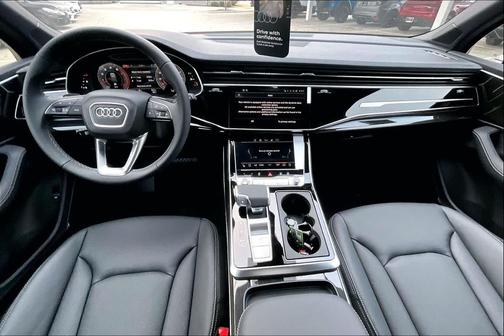 2026 Audi Q7 55 Premium Plus