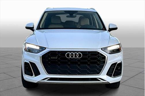 2022 Audi Q5 45 S line Premium Plus