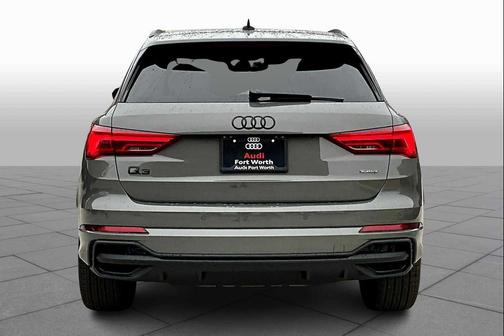 Chronos Gray Metallic 2025 Audi Q3 Premium 45 TFSI S line quattro Tiptronic