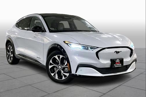 2022 Ford Mustang Mach-E Premium