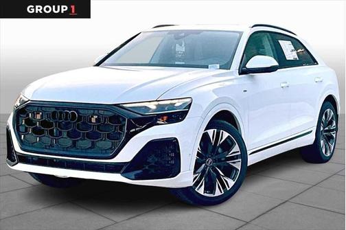 2025 Audi Q8 55 Premium Plus