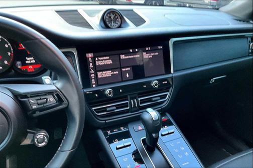 2023 Porsche Macan GTS