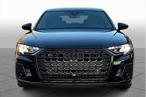 2022 Audi S8 4.0T