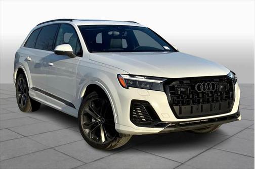 2025 Audi Q7 55 Premium Plus