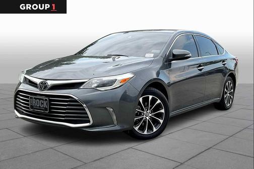 2017 Toyota Avalon XLE