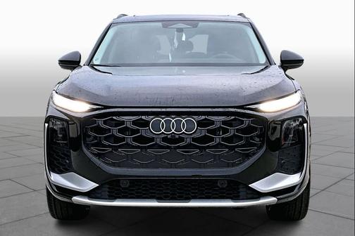 Mythos Black me 2026 Audi Q3 S line