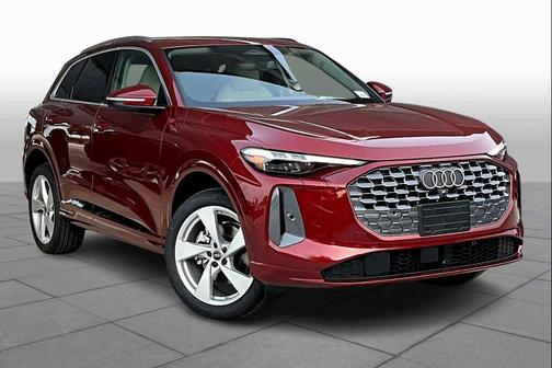 2025 Audi Q5 Premium Plus