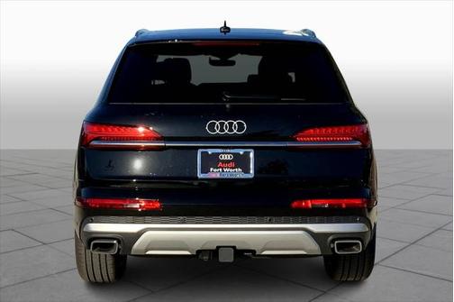 2025 Audi Q7 55 Premium Plus