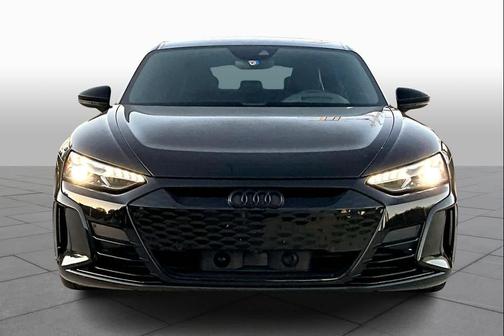 2023 Audi e-tron GT Prestige quattro
