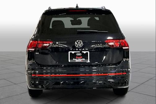 2024 Volkswagen Tiguan 2.0T SE R-Line Black