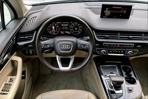 2017 Audi Q7 3.0T Premium