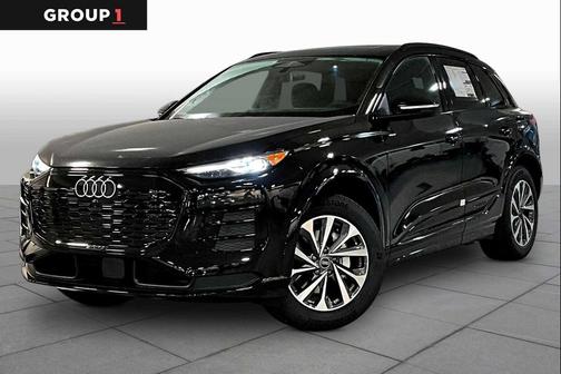Mythos Black me 2027 Audi Q6 e-tron Premium