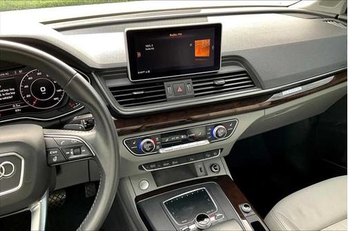 2019 Audi Q5 2.0T Premium Plus