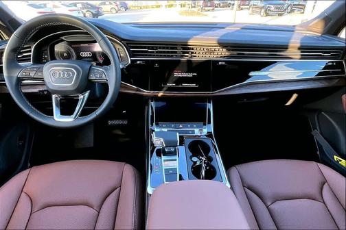 2026 Audi Q7 45 Premium Plus