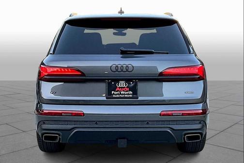 2026 Audi Q7 55 Premium Plus