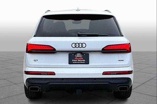 2026 Audi Q7 55 Premium Plus