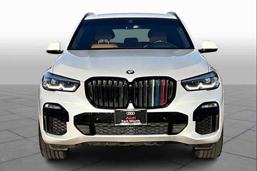2021 BMW X5 M50i