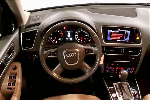 Ibis White 2012 Audi Q5 3.2 Premium Plus