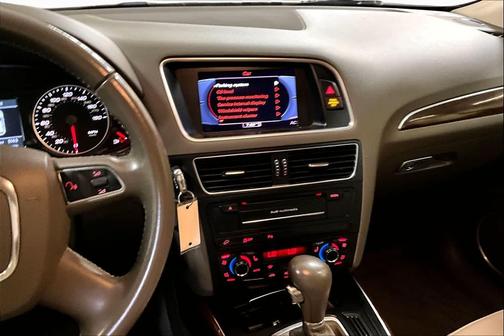 Ibis White 2012 Audi Q5 3.2 Premium Plus