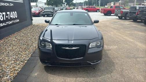 2015 Chrysler 300 S